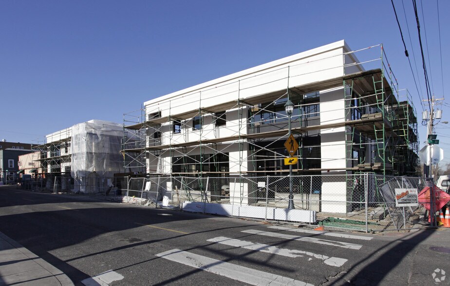 More Photos Of 1733 NE Alberta St, Portland Office For Lease