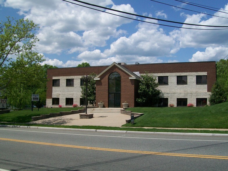More Photos Of 313 South Ave, Fanwood Medical For Lease