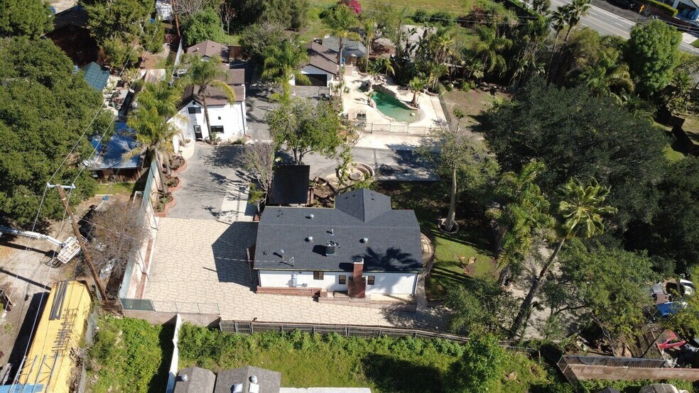 More Photos Of 9857 Foothill Blvd, Lake View Terrace Multifamily For Lease