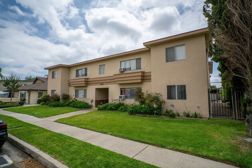 More Photos Of , Anaheim Multifamily For Sale