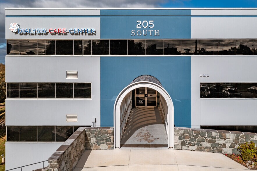 More Photos Of 205 Grandview Ave, Camp Hill Medical For Lease