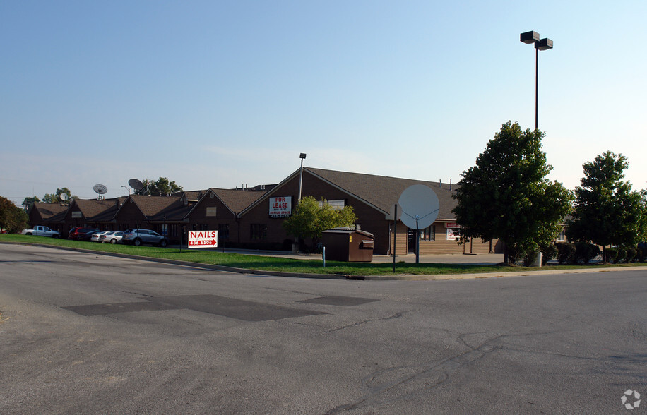 Primary Photo Of 4705 Illinois Rd, Fort Wayne Unknown For Lease