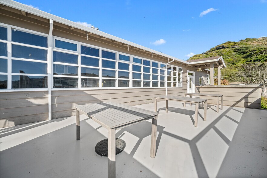 More Photos Of , Jenner Unknown For Sale