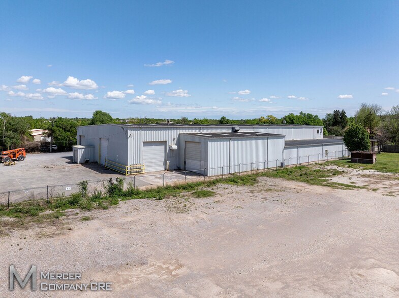 More Photos Of 1635 SE 29th St, Oklahoma City Warehouse For Sale