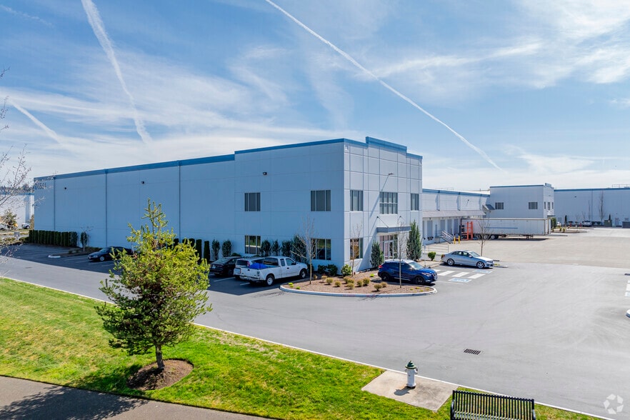More Photos Of 6534 20th St E, Fife Warehouse For Lease