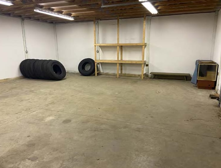 More Photos Of 5155 Telegraph Rd, Toledo Warehouse For Lease