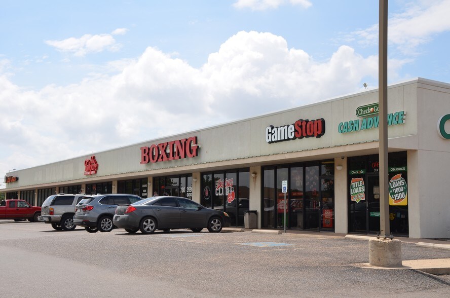 More Photos Of 417 Frankford Ave, Lubbock General Retail For Sale