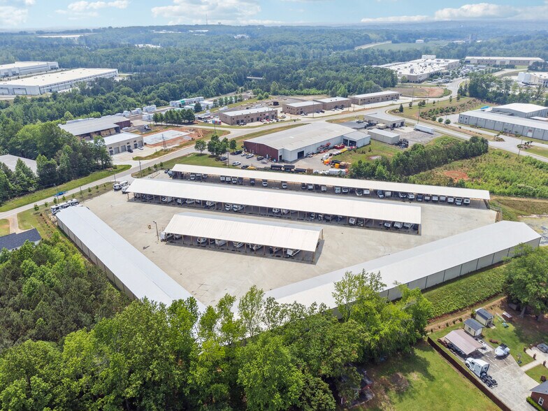 More Photos Of 4302 Mcbrayer Rd, Oakwood Self Storage For Sale