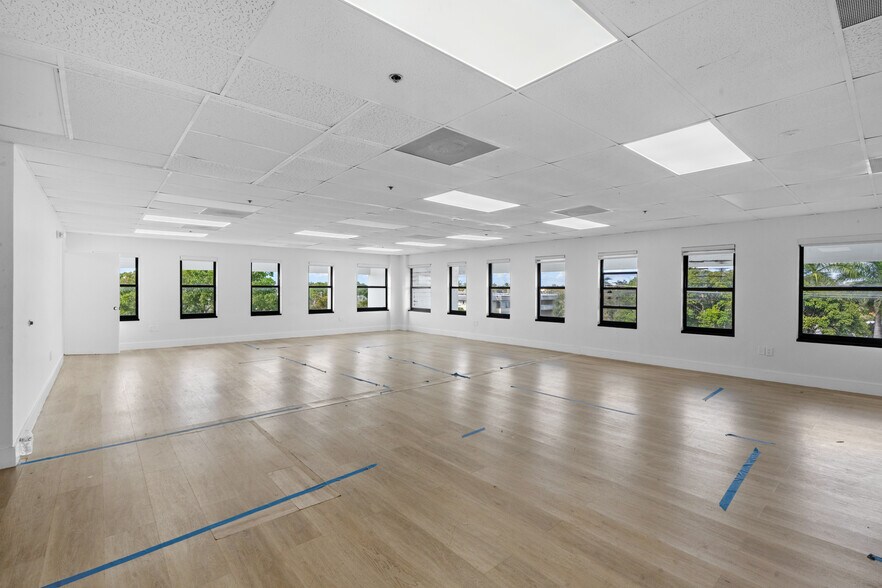 More Photos Of 4200 NW 16th St, Lauderhill Loft Creative Space For Lease