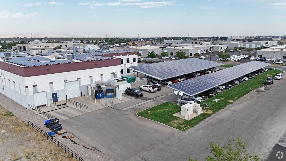 More Photos Of 669 W 900 N, North Salt Lake Flex For Sale