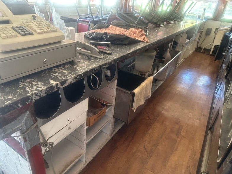 More Photos Of 189 E Lancaster Ave, Malvern Restaurant For Lease