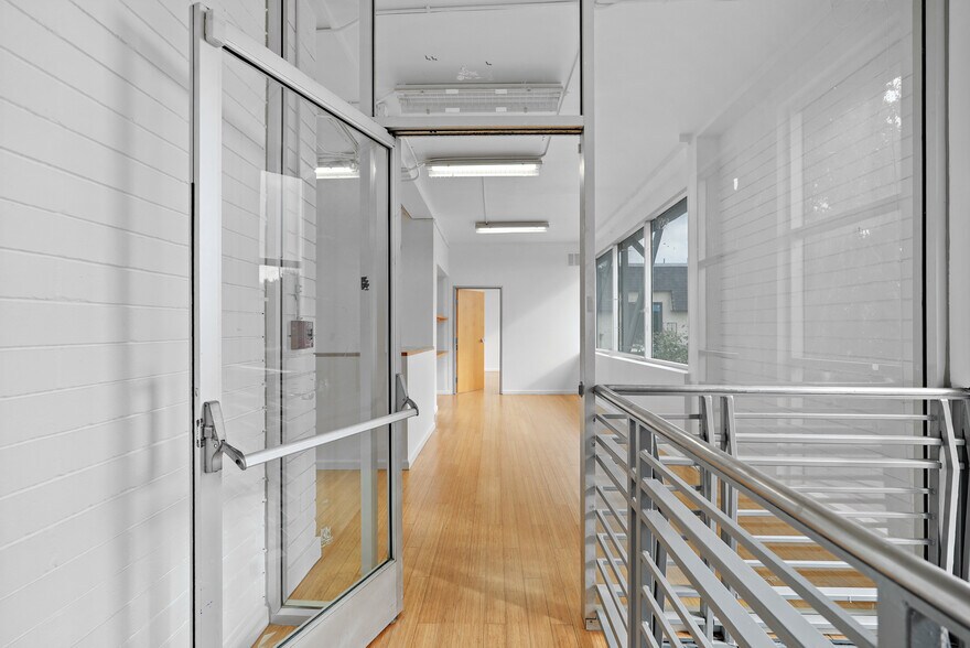 More Photos Of 2215 N Broadway, Santa Ana Medical For Sale