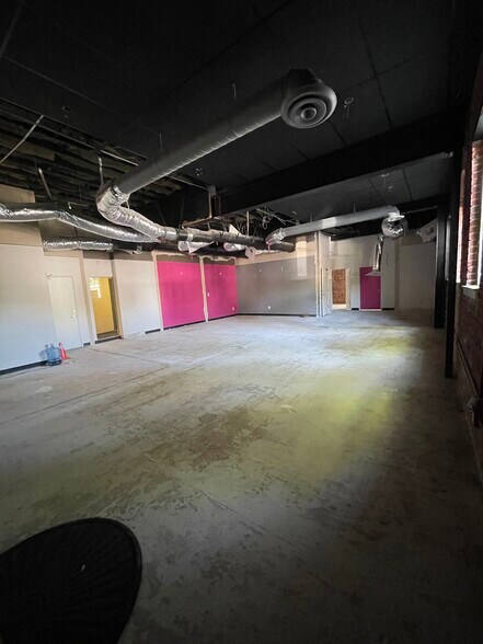 More Photos Of 1700 I St, Sacramento Loft Creative Space For Lease
