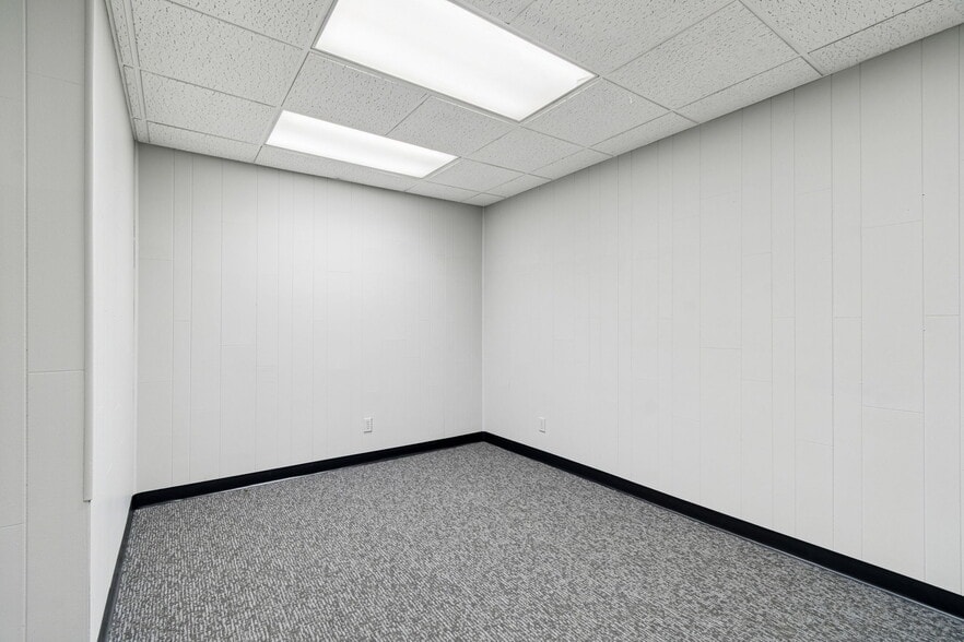 More Photos Of 715 McDuff Ave N, Jacksonville Storefront Retail Residential For Sale