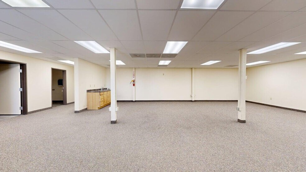 More Photos Of 1202 E Railroad St, Laurel Industrial For Sale