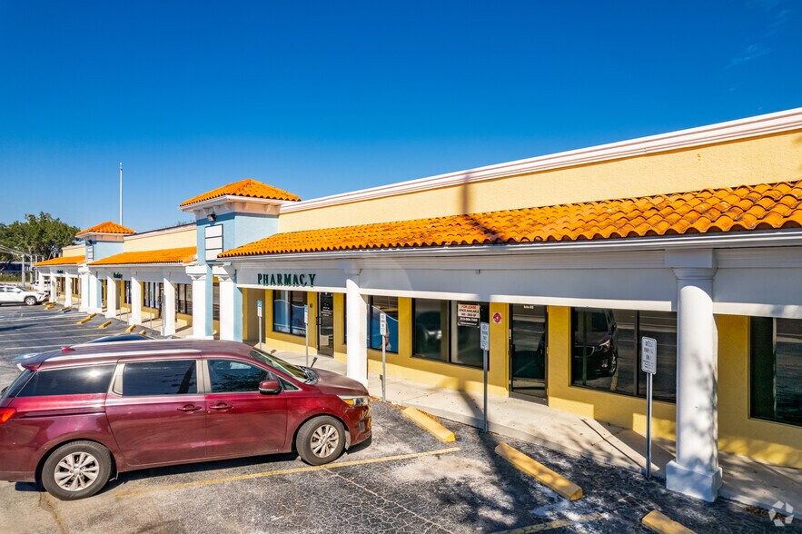 More Photos Of 15511 N Florida Ave, Tampa Medical For Lease