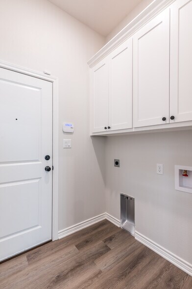 More Photos Of 14151 County Road 192, Tyler Apartments For Sale