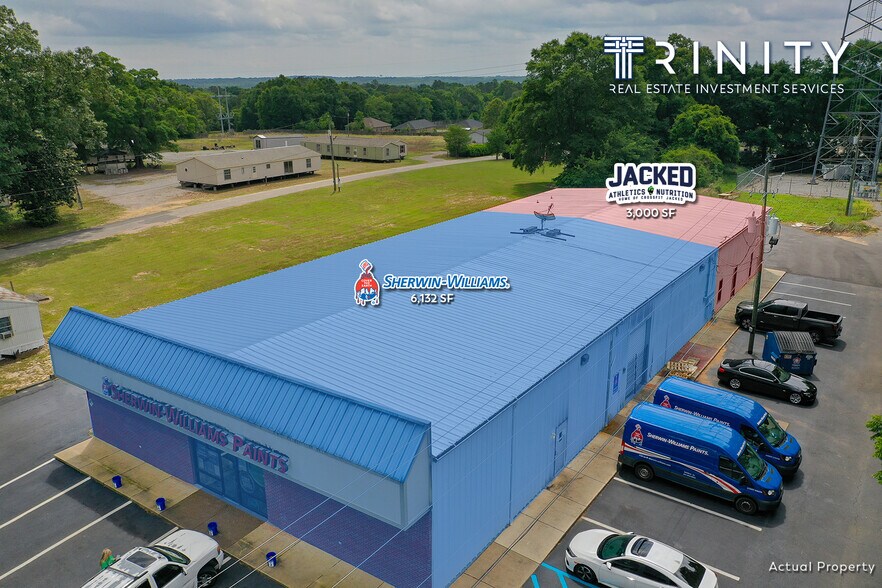 More Photos Of 6901 Moffett Rd, Mobile Showroom For Lease