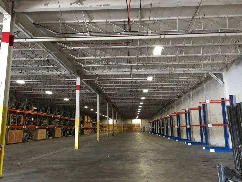 More Photos Of 7000 NW 32nd Ave, Miami Warehouse For Lease