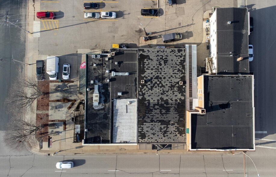 More Photos Of 113 Main St S, Stewartville Storefront For Lease