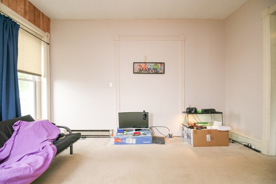 More Photos Of 2102 S Lehigh Ave, Whitehall Apartments For Sale