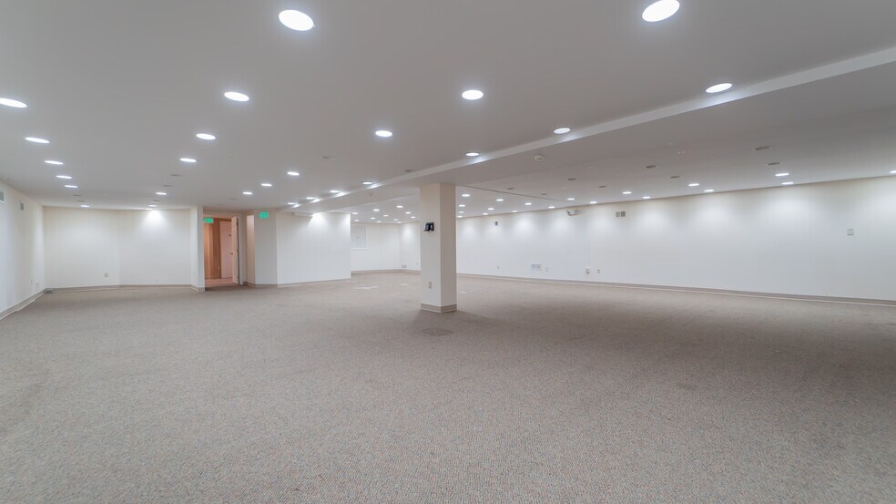 More Photos Of 710 Franklin St, Michigan City Freestanding For Sale