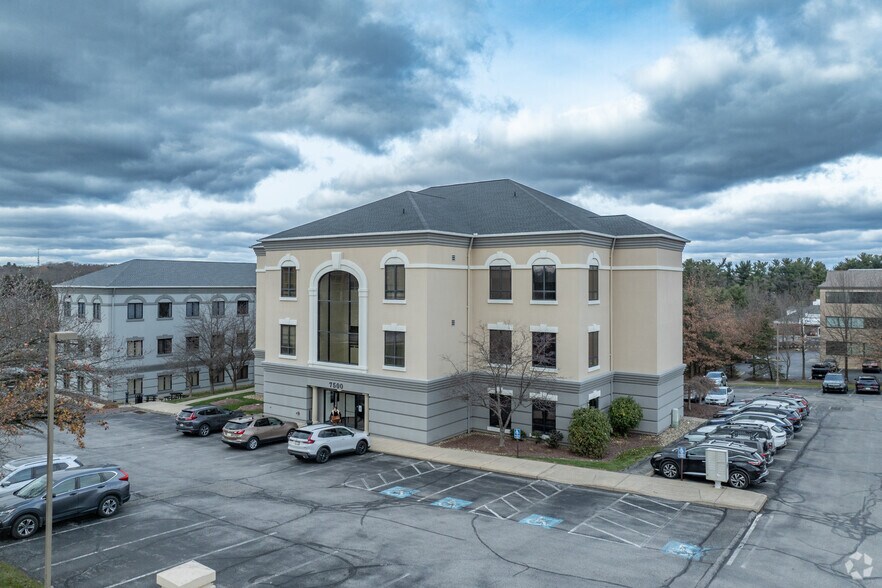 More Photos Of 7500 Brooktree Rd, Wexford Medical For Lease