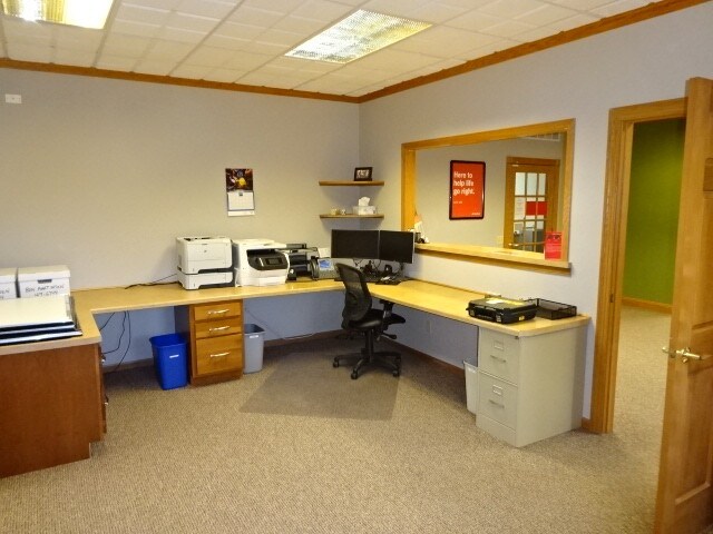 More Photos Of 2607 Post Rd, Stevens Point Medical For Lease
