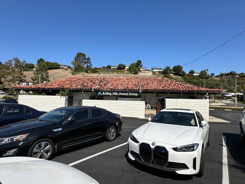 More Photos Of 811-897 Silver Spur Rd, Rolling Hills Estates Unknown For Lease