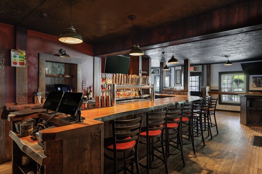 More Photos Of 5351 Main St, Waitsfield Restaurant For Sale