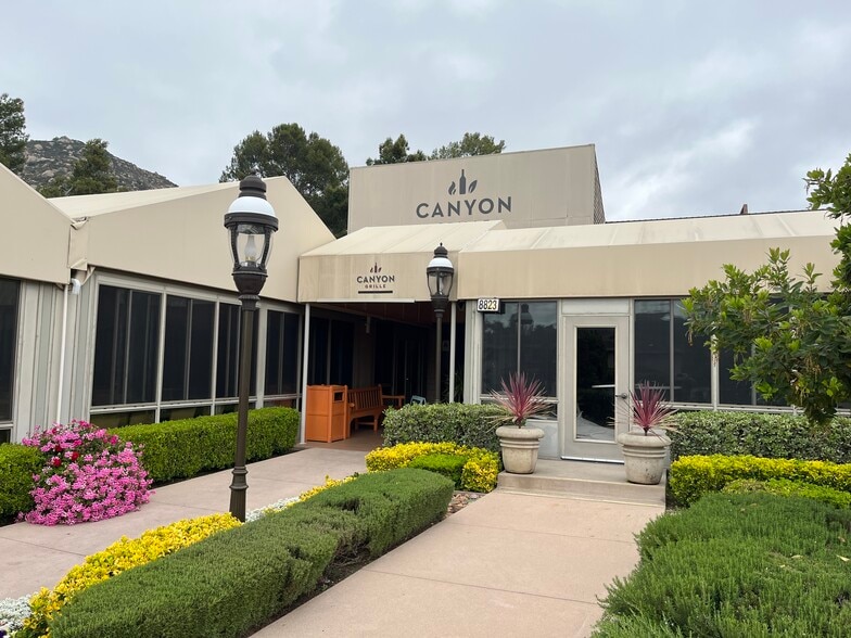 Primary Photo Of 8823 Lawrence Welk Dr, Escondido Freestanding For Lease