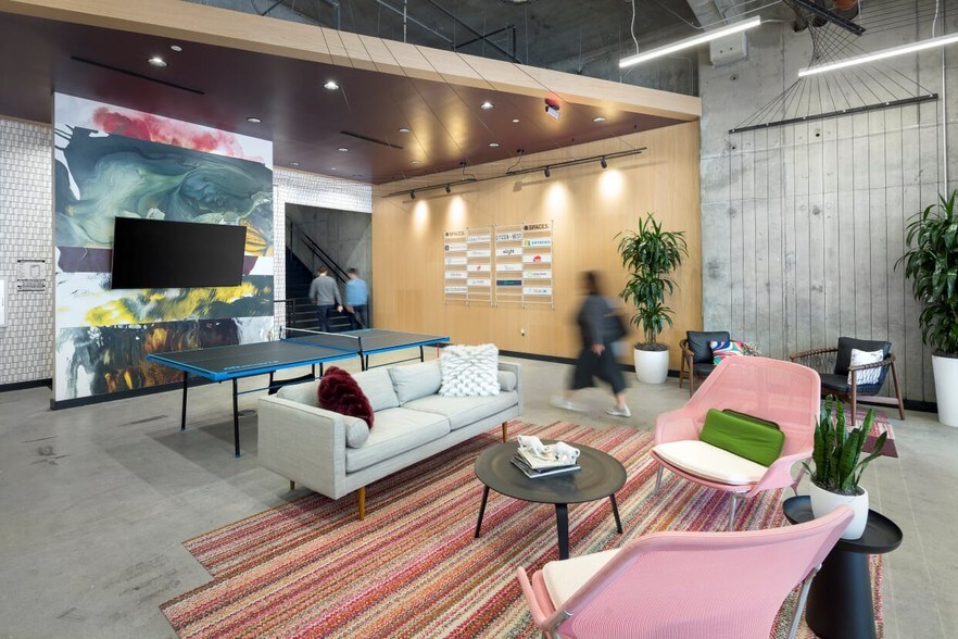 More Photos Of 711 N High St, Columbus Coworking Space