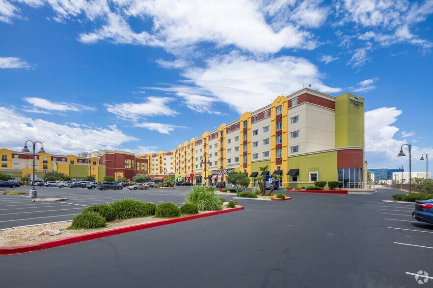 Primary Photo Of 372 E Tropicana Ave, Las Vegas Hotel For Lease