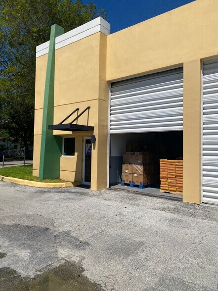 More Photos Of 3190 S State Road 7, Miramar Warehouse For Lease