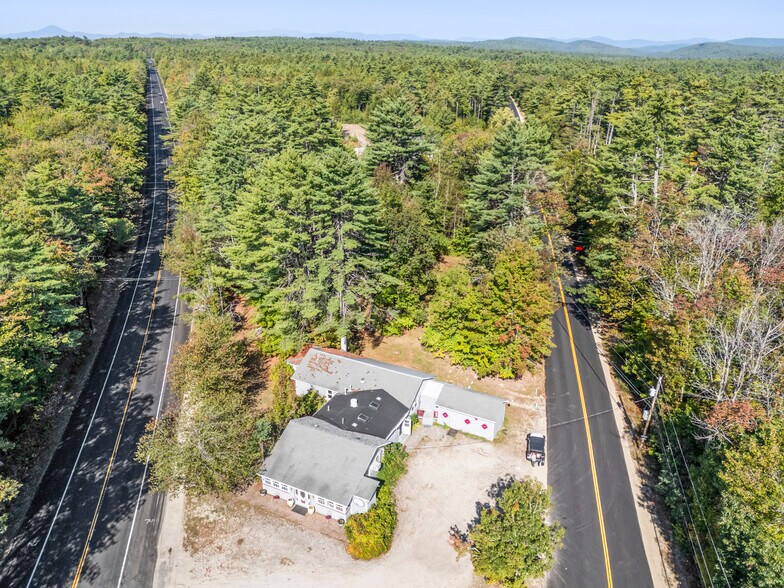 More Photos Of 251 N High St, Bridgton Restaurant For Sale