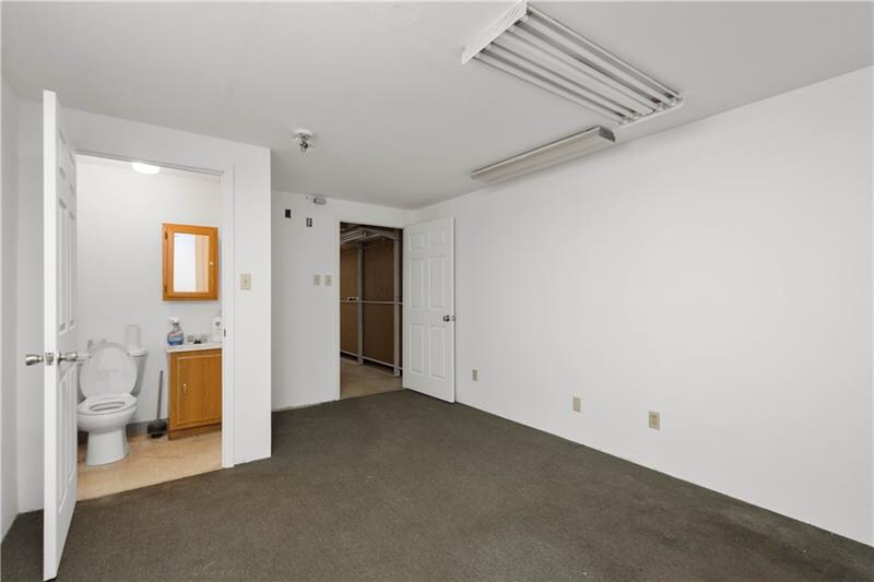 More Photos Of 6027 National Pike, Grindstone Freestanding For Sale