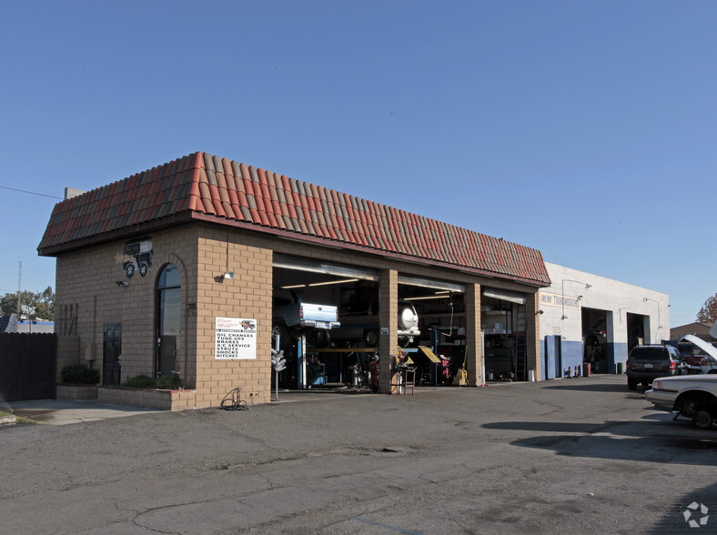 Primary Photo Of 13282-13284 Goldenwest St, Westminster Auto Repair For Sale