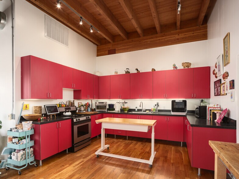 More Photos Of 2202 30th St, San Diego Apartments For Sale