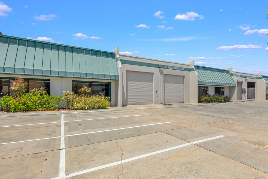 More Photos Of 1100 Industrial Rd, San Carlos Research And Development For Lease