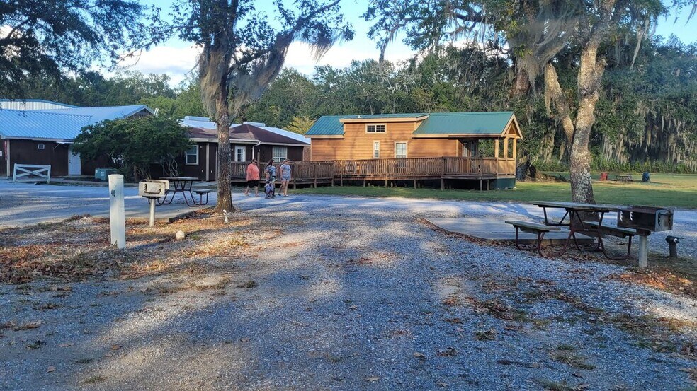 More Photos Of 6367 Bayou Black Dr, Gibson Trailer Camper Park For Sale