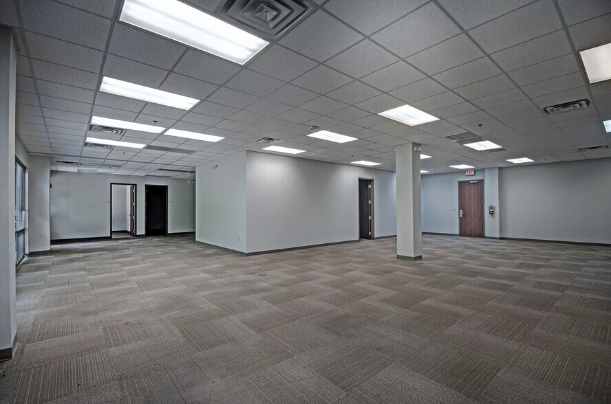 More Photos Of 385B Highland Colony Pky, Ridgeland Office For Lease