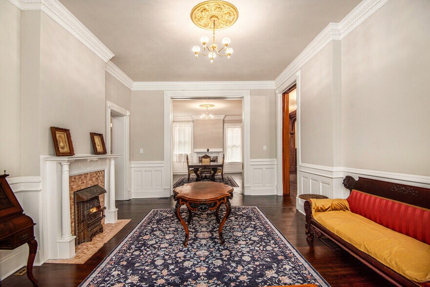 More Photos Of 1311 Francis St, Saint Joseph Multifamily For Sale