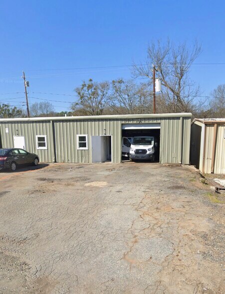 More Photos Of 109-133 William Jolley Dr, Spartanburg Manufacturing For Sale
