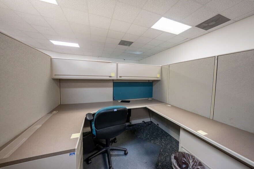 More Photos Of 96 Cohen Walker Dr, Warner Robins Medical For Sale