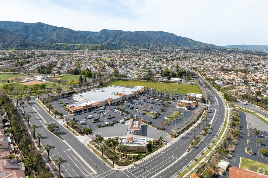 More Photos Of 130-330 W Foothill Pky, Corona Unknown For Lease