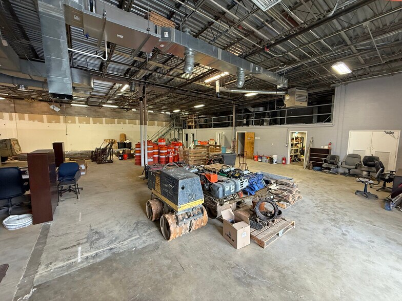 More Photos Of 10401 Tucker St, Beltsville Warehouse For Sale