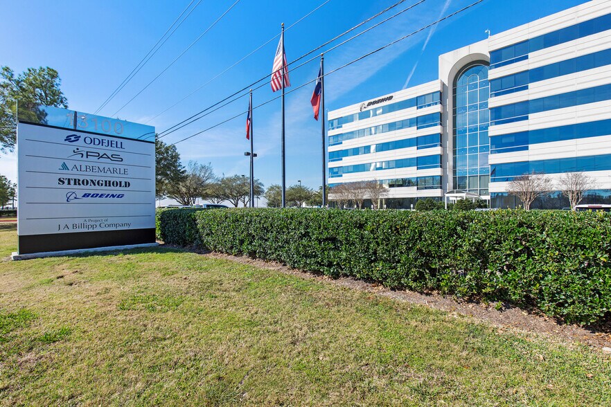 More Photos Of 13100 Space Center Blvd, Houston Office For Lease