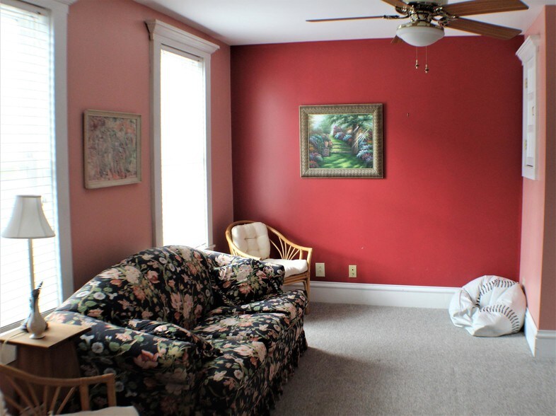 More Photos Of 4715 Staunton Parkersburg Tpke, Durbin General Retail For Sale