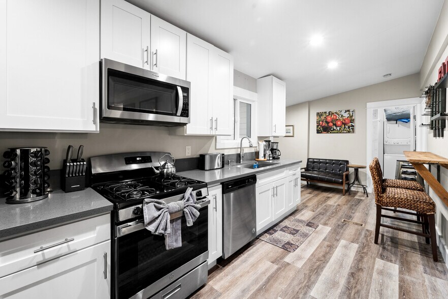 More Photos Of , Julian Unknown For Sale