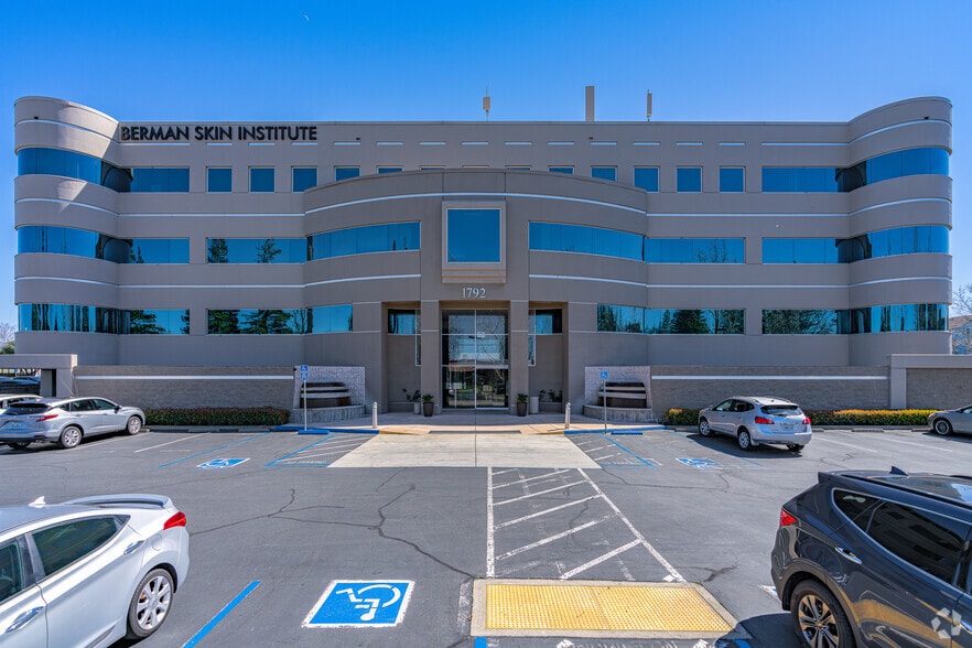 More Photos Of 1792 Tribute Rd, Sacramento Office For Lease